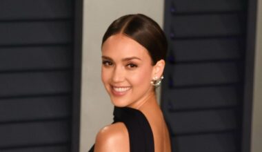 Jessica Alba en couple avec Danny Ramirez : "faites-moi signe...", son ex Cash Warren réagit et c'est étonnant