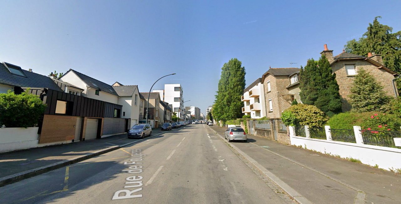 une enfant de 5 ans chute d'un immeuble, rue de Fougères