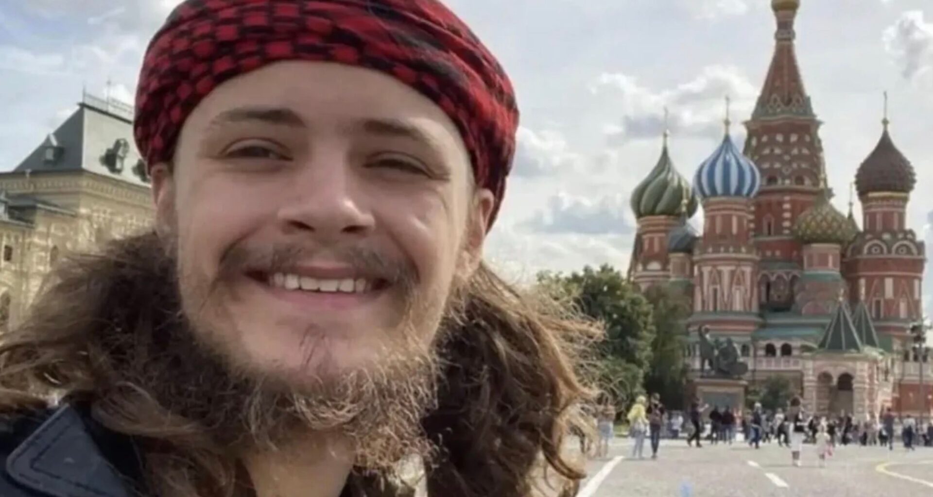 Poutine décore le fils d’une responsable de la CIA mort pour la Russie
