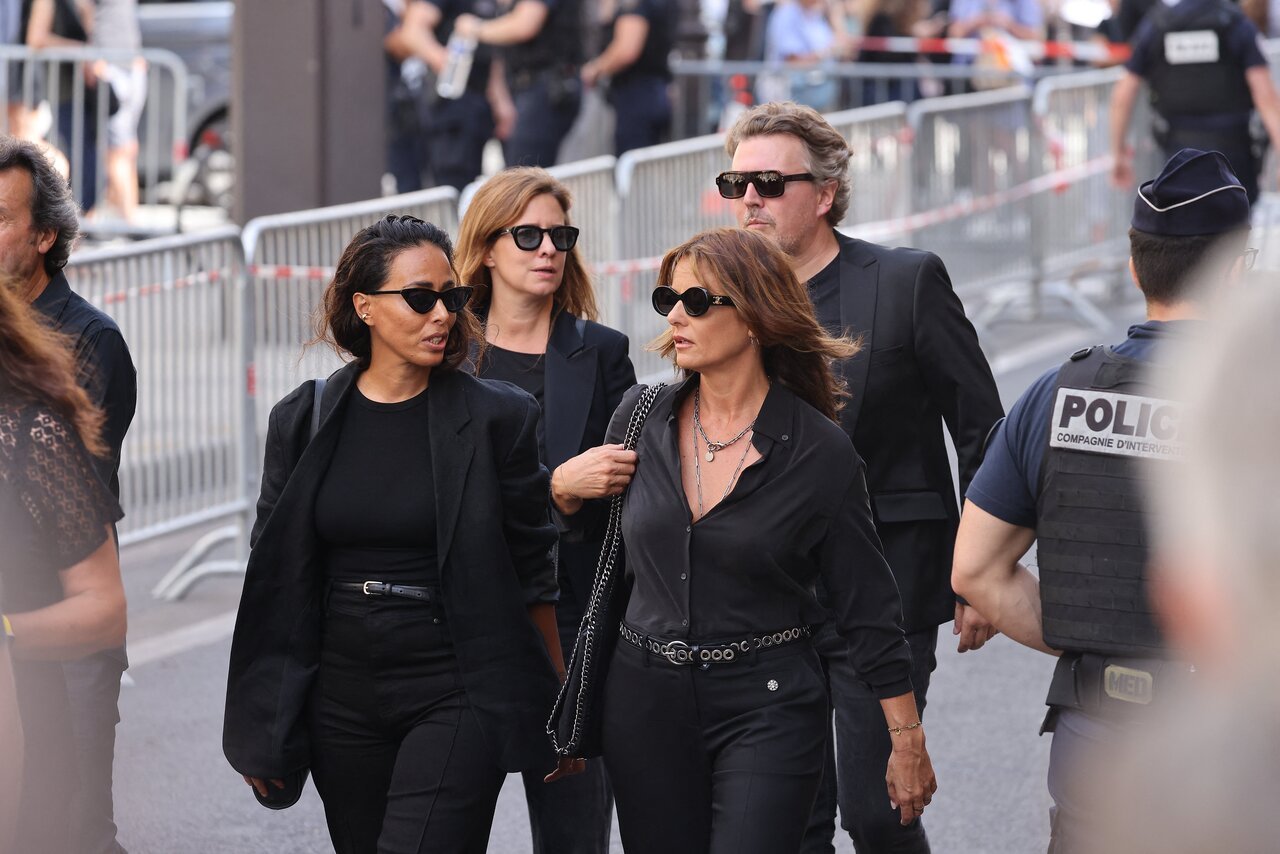 Faustine Bollaert (46 ans) se confie sur son état de santé et les moments de vide qu'elle traverse