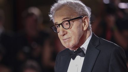 Le réalisateur Woody Allen, lors de la première de son film "Coup de chance", à la Mostra de Venise, le 4 septembre 2023. (VIANNEY LE CAER / AP / SIPA)