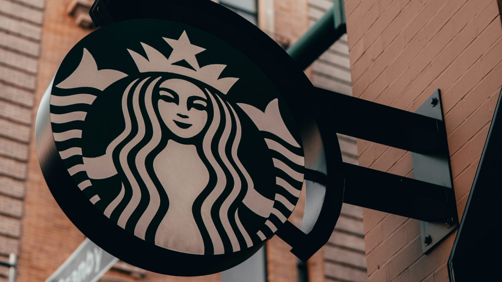 Starbucks déclare la guerre aux bureaux improvisés dans ses cafés