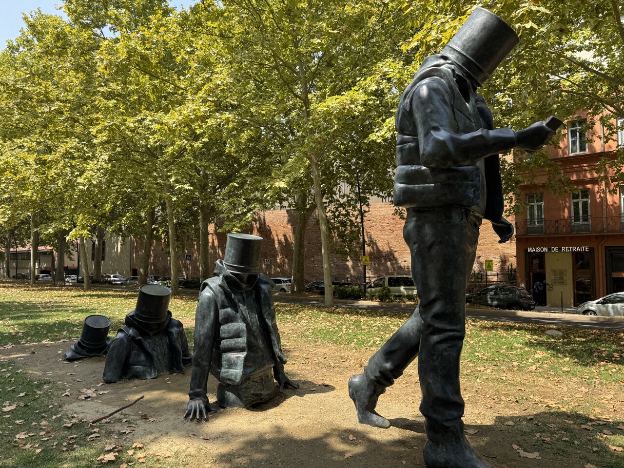 Toulouse. Mais que sont ces étranges structures apparues en ville ?