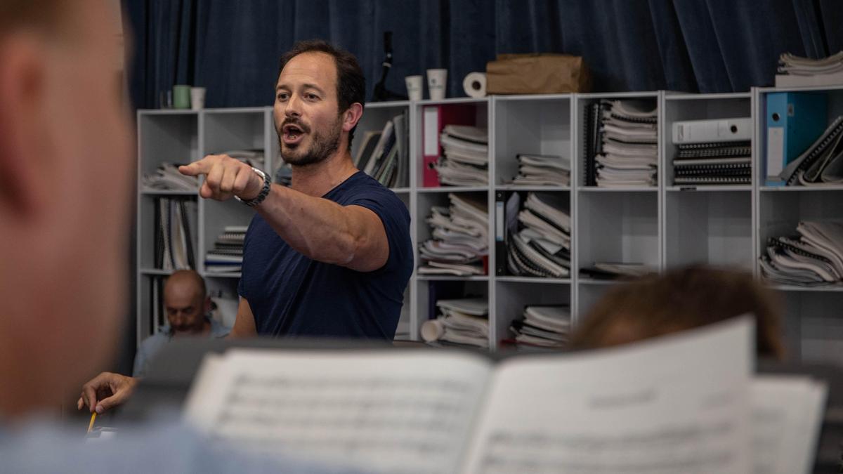 Alexis Duffaure, maître de chapelle de la cathédrale Saint-André et directeur artistique de l’association Cathedra, a élaboré un nouveau programme musical incluant des œuvres de Bach, Schubert ou Debussy.