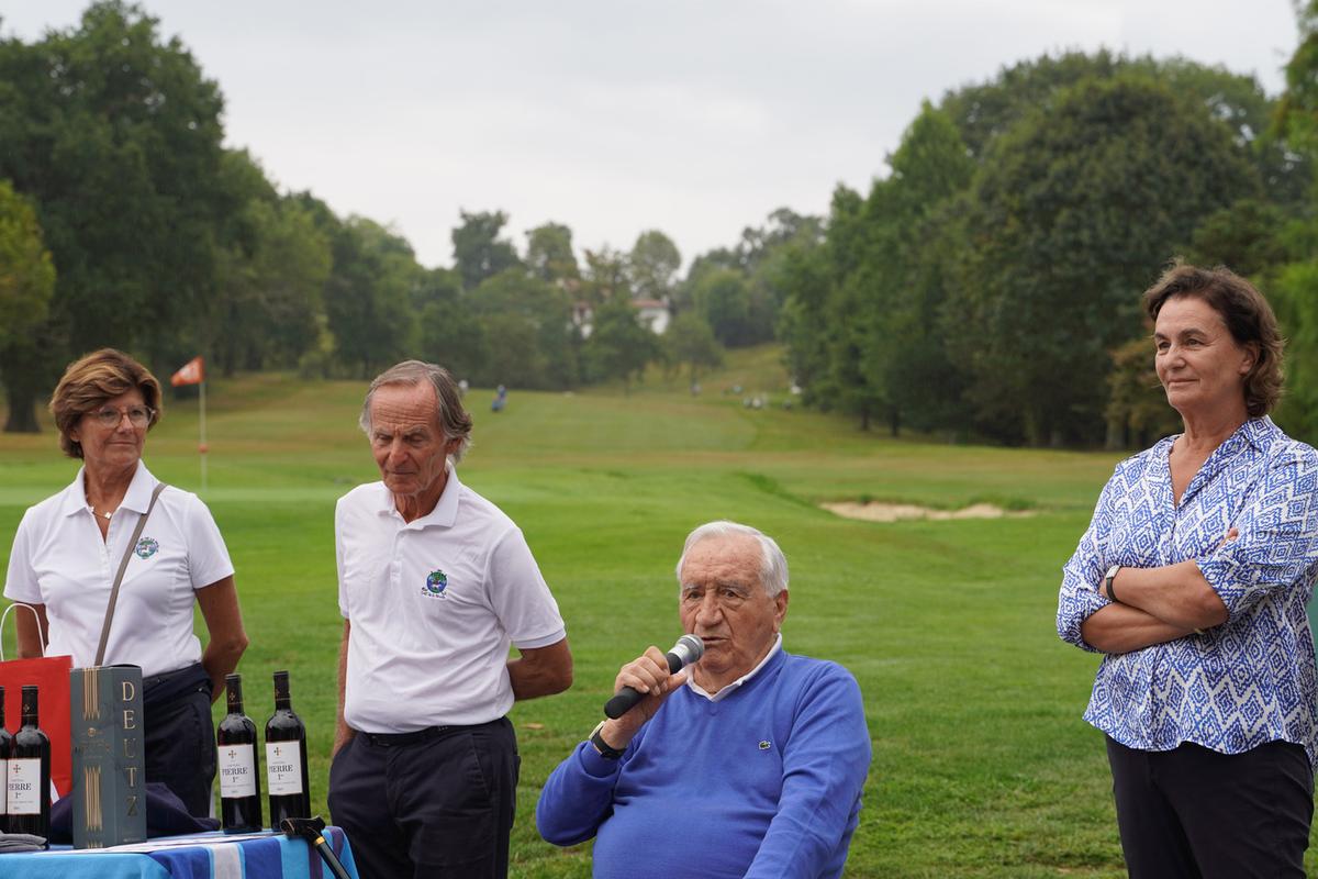 trois familles de joueurs émérites réunies au golf de la Nivelle