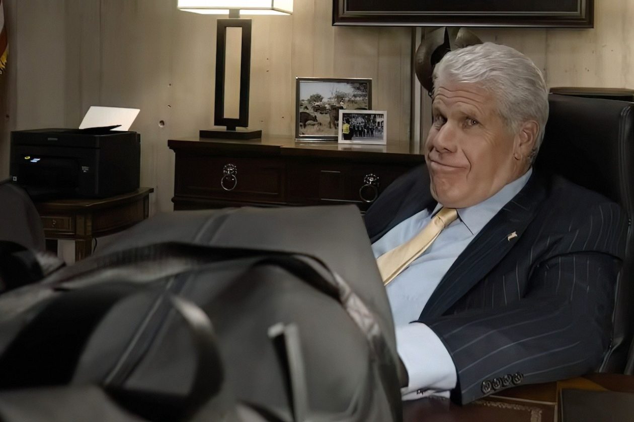 Ron Perlman, The Instigators