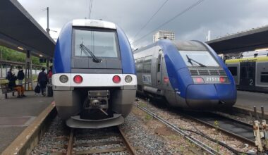 Trains TER en gare d