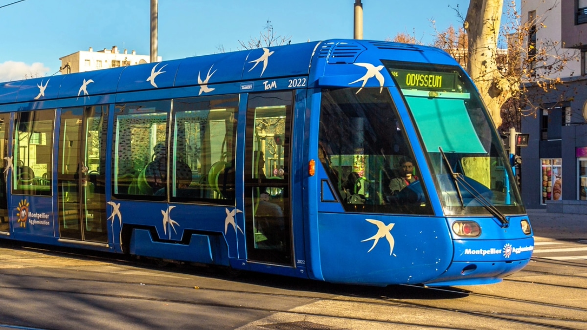 La ligne 5 du tramway de Montpellier entre dans sa phase d’essais dynamiques, avant une mise en service annoncée pour le 20 décembre 2025.