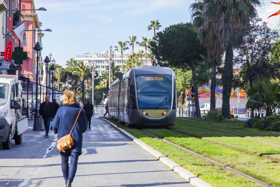 Tramway, bus, nouvelles lignes, tarifs, fraude… À Nice, le président de Lignes d'Azur répond à vos questions les plus fréquentes ! 3 tramway nice