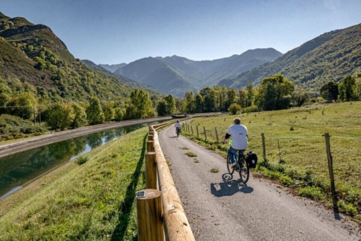 Cette piste cyclable sera une belle porte d'entrée des Pyrénées depuis Toulouse : un nouveau tronçon réalisé
