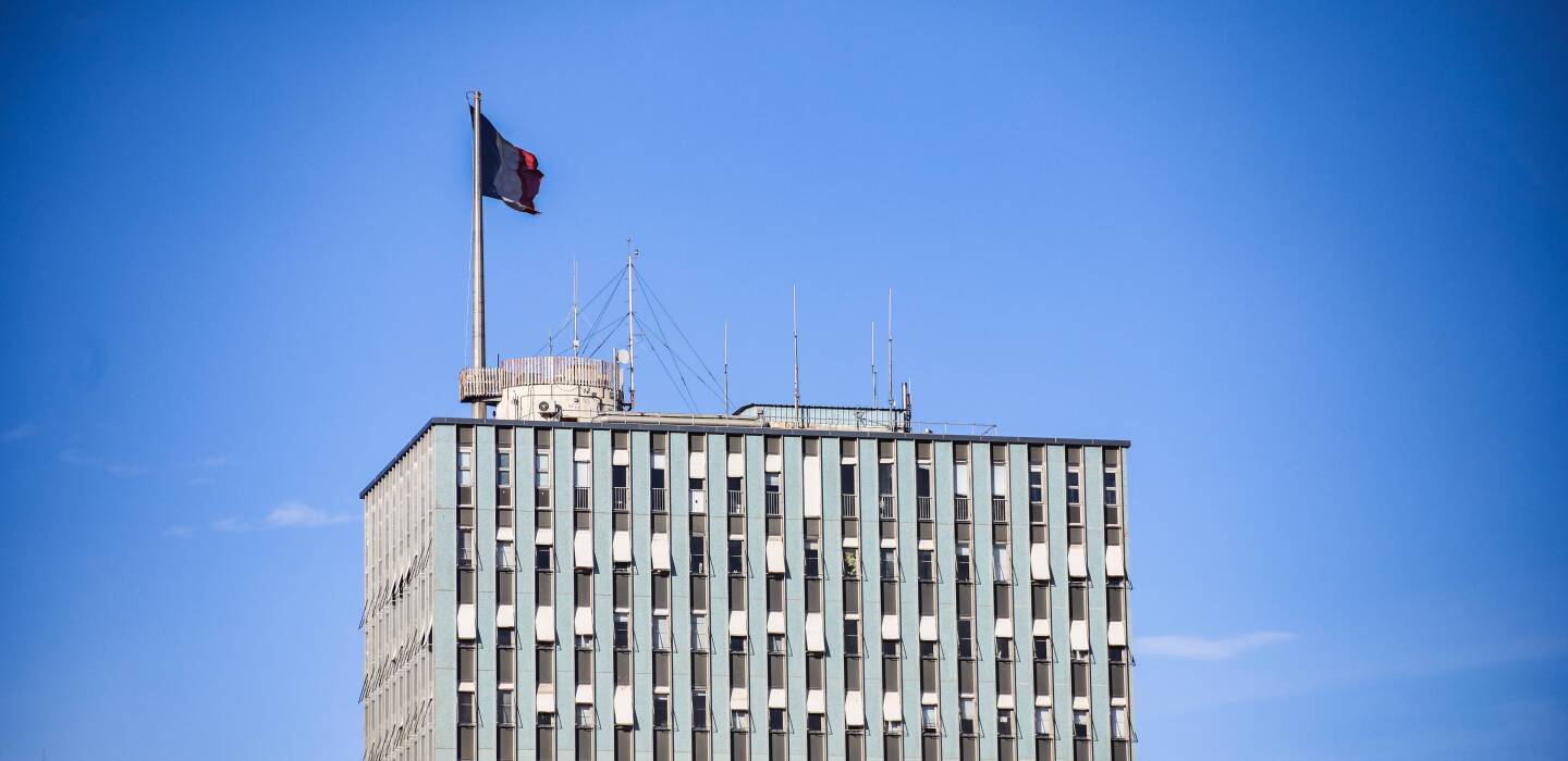 Les municipales à Toulon : l’ombre de Falco, la guerre de succession et la menace RN