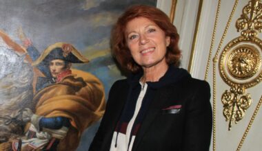 Véronique Genest : à quoi ressemble sa superbe maison avec piscine et vue sur la Méditerranée ?