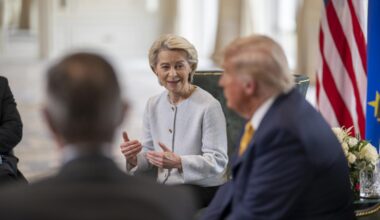 L'Europe va-t-elle acheter pour 750 milliards d'énergie aux USA? "Tous les experts sérieux ont rigolé..."