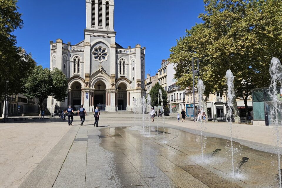 La Loire passe en alerte orange canicule jusqu'au 13 août.