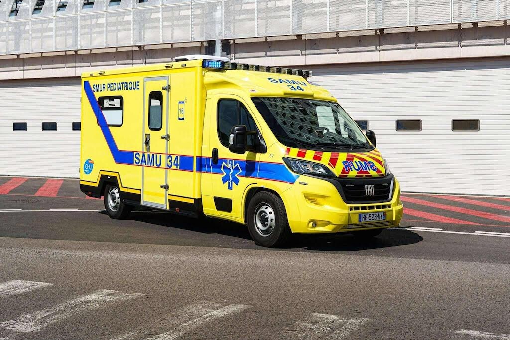 la nouvelle ambulance dernier cri du Smur pédiatrique est opérationnelle