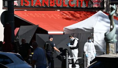 instable, violent, sous contrôle judiciaire, sans suivi psychiatrique... qui est celui qui voulait "terminer son périple meurtrier en mourant"