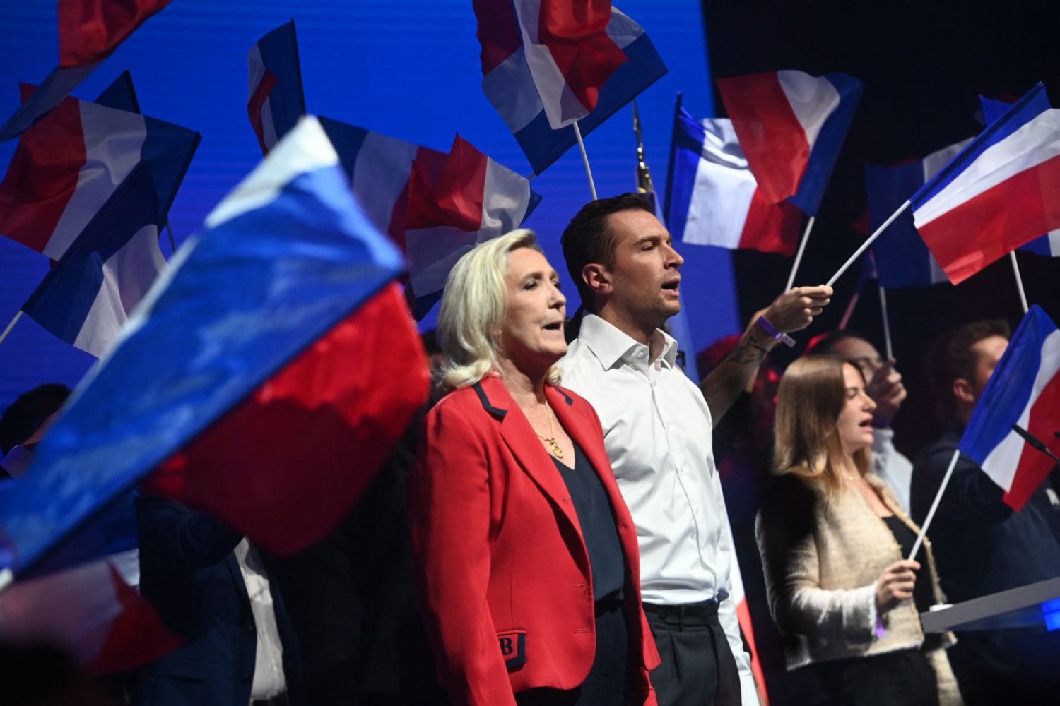 À Bordeaux, le RN fait sa rentrée politique et met la pression sur Sébastien Lecornu