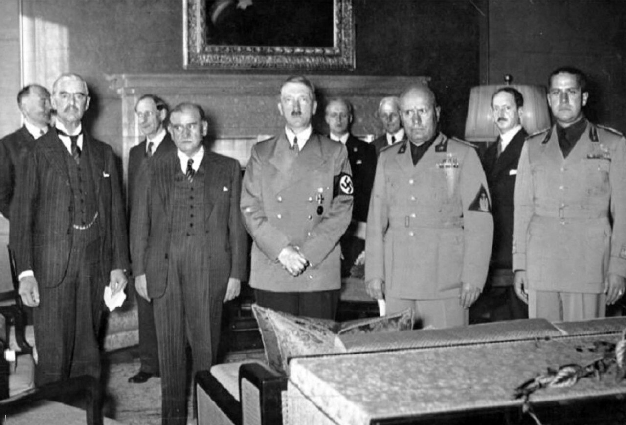 Le 3 septembre 1939, la France entre en guerre contre l'Allemagne nazie