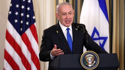 Le Premier ministre israélien, Benyamin Nétanyahou, à la Maison Blanche, le 29 septembre 2025. (ALEX WONG / GETTY IMAGES NORTH AMERICA / AFP)