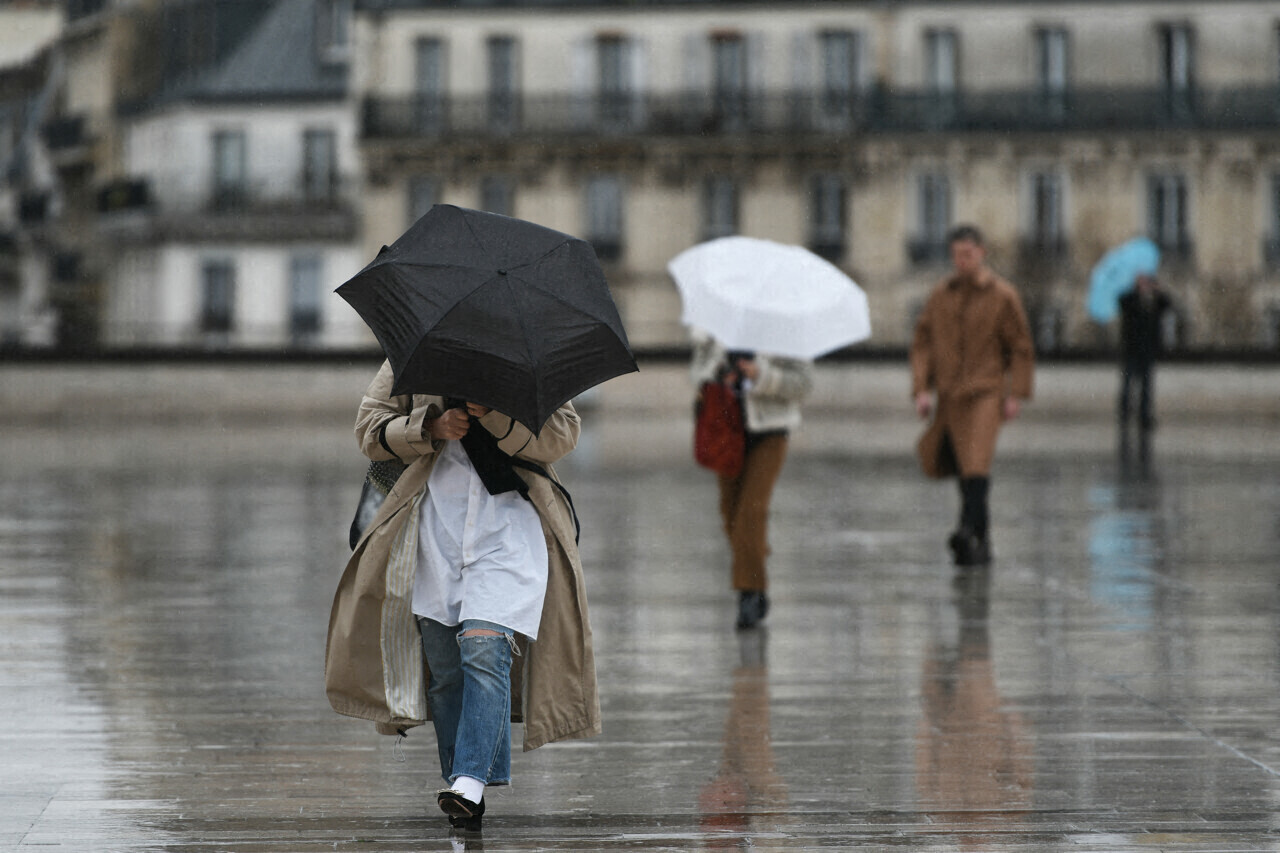 après un week-end estival, la météo se gâte rapidement à Paris et en Île-de-France