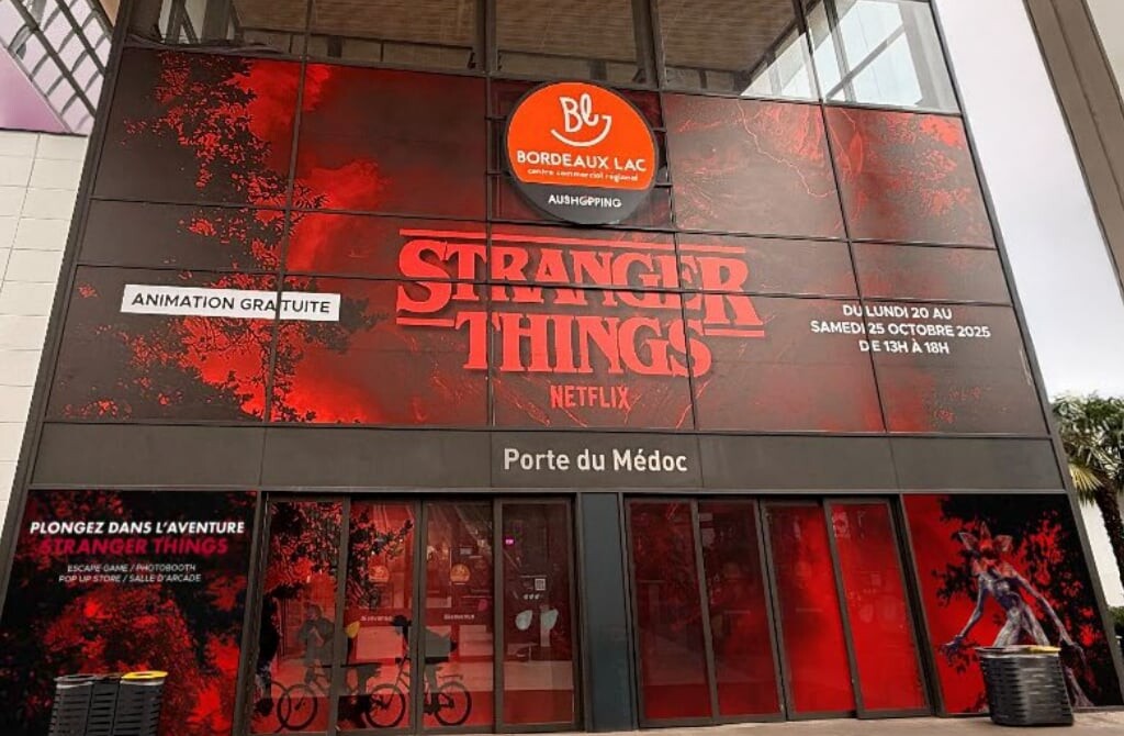 ce centre commercial va permettre de plonger dans l'univers de la série Stranger Things