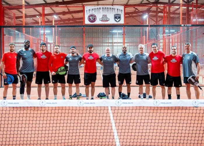 Où jouer au padel à Bordeaux ? Les meilleurs clubs pour découvrir et pratiquer