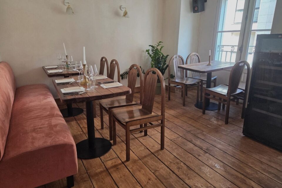 Noé et Lucy ont souhaité laisser de l'espace entre chaque table, pour le confort des clients.
