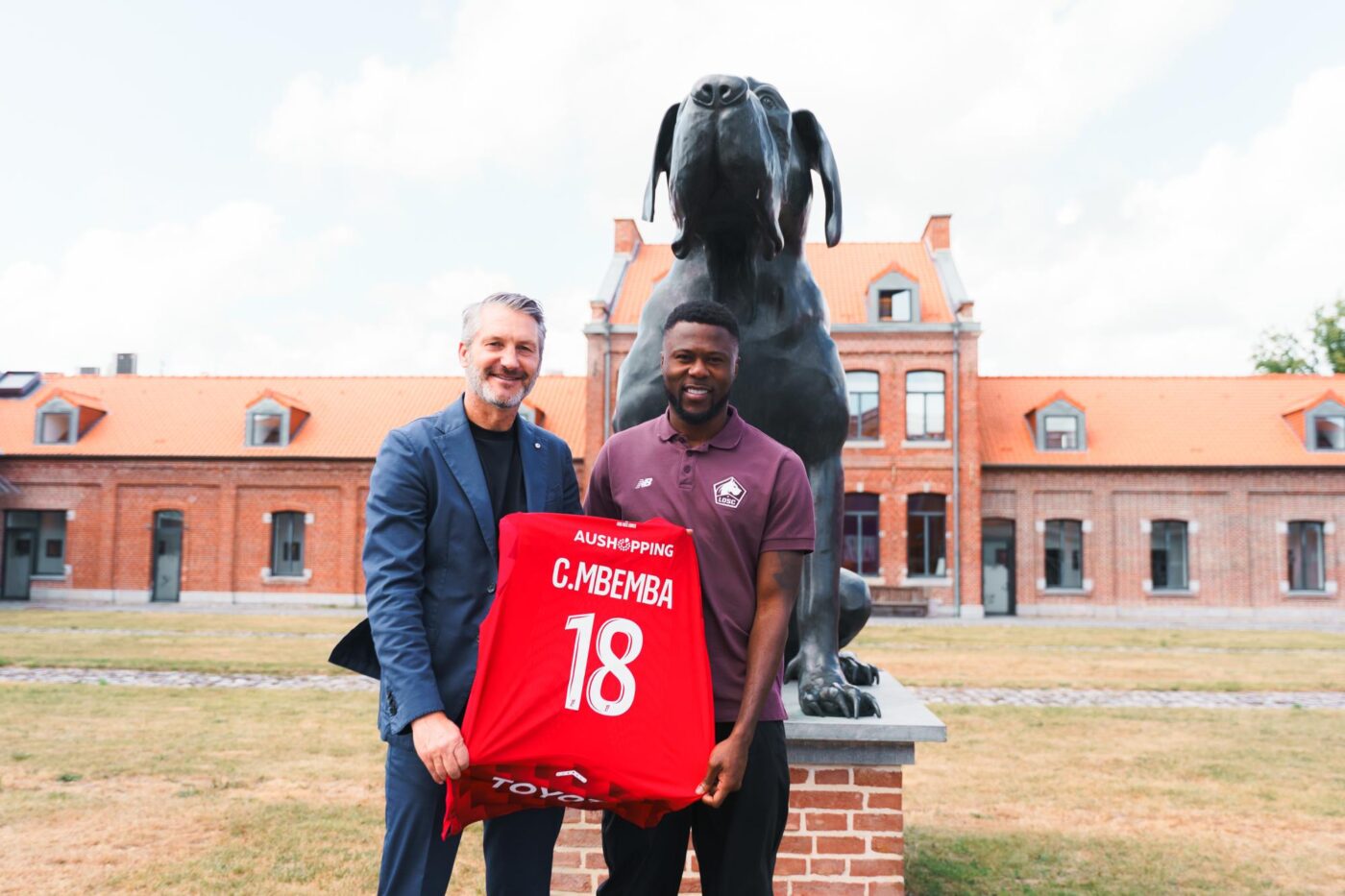 Mbemba retrouve les terrains à Lille - France - Lille OSC