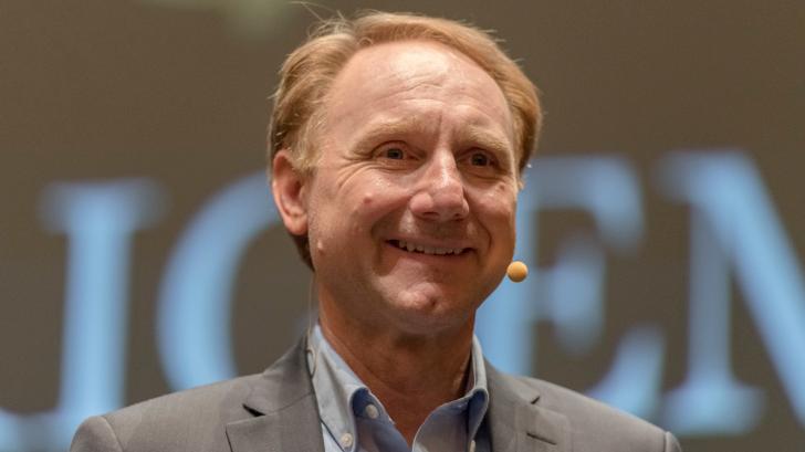 Dan Brown (ici en 2017 à Lisbonne) sort son nouveau roman « Le secret des secrets » le 9 septembre. 