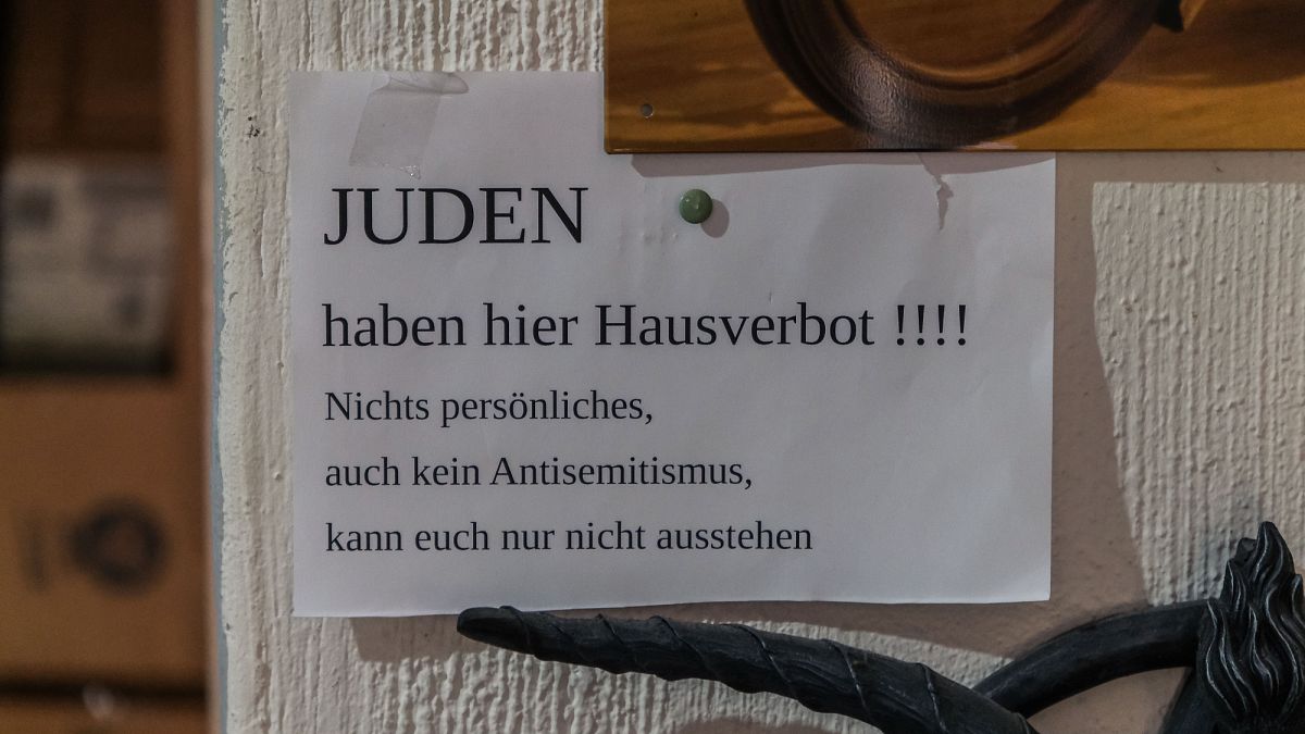 Allemagne : un magasin de Flensbourg affiche "Les juifs sont interdits de séjour ici"