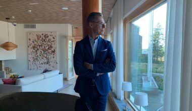 Le président finlandais salue l'"ingéniosité" du plan de saisie des avoirs russes gelés
