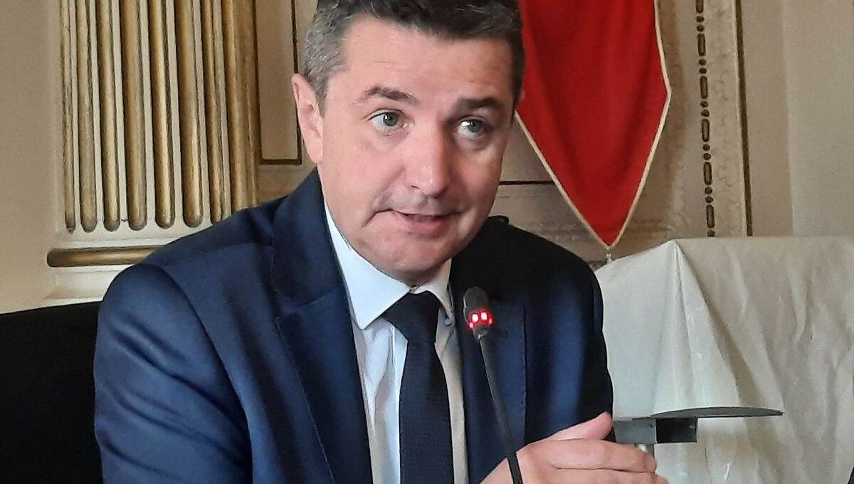 Affaire du chantage à la vidéo intime à la mairie de Saint-Étienne : l'association Anticor se constitue partie civile