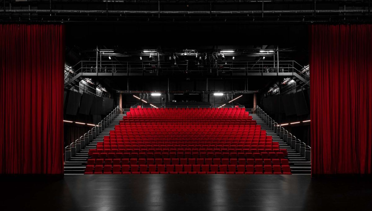 Vivez le meilleur du spectacle vivant pendant un an, grâce à ICI Azur et au Théâtre National de Nice.