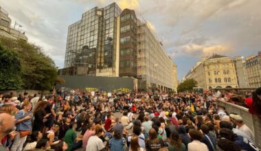 500 personnes en AG à Paris pour construire le mouvement