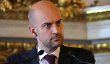 Nucléaire iranien et sanctions : la France, l'Allemagne, la Grande-Bretagne et l'Iran s'entretiennent ce mercredi - 17/09/2025 à 12:27