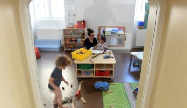 au Royaume-Uni, une employée de crèche emprisonnée pour avoir agressé 21 bébés