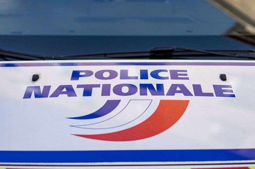 un jeune boulanger poignardé par une bande de voleurs de pain