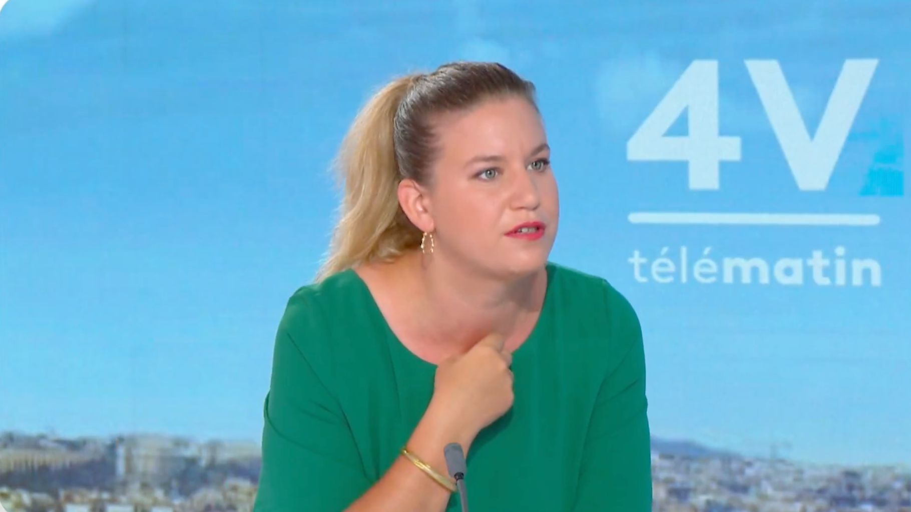 Mathilde Panot menace déjà de ne pas soutenir les socialistes qui s’imaginent à Matignon