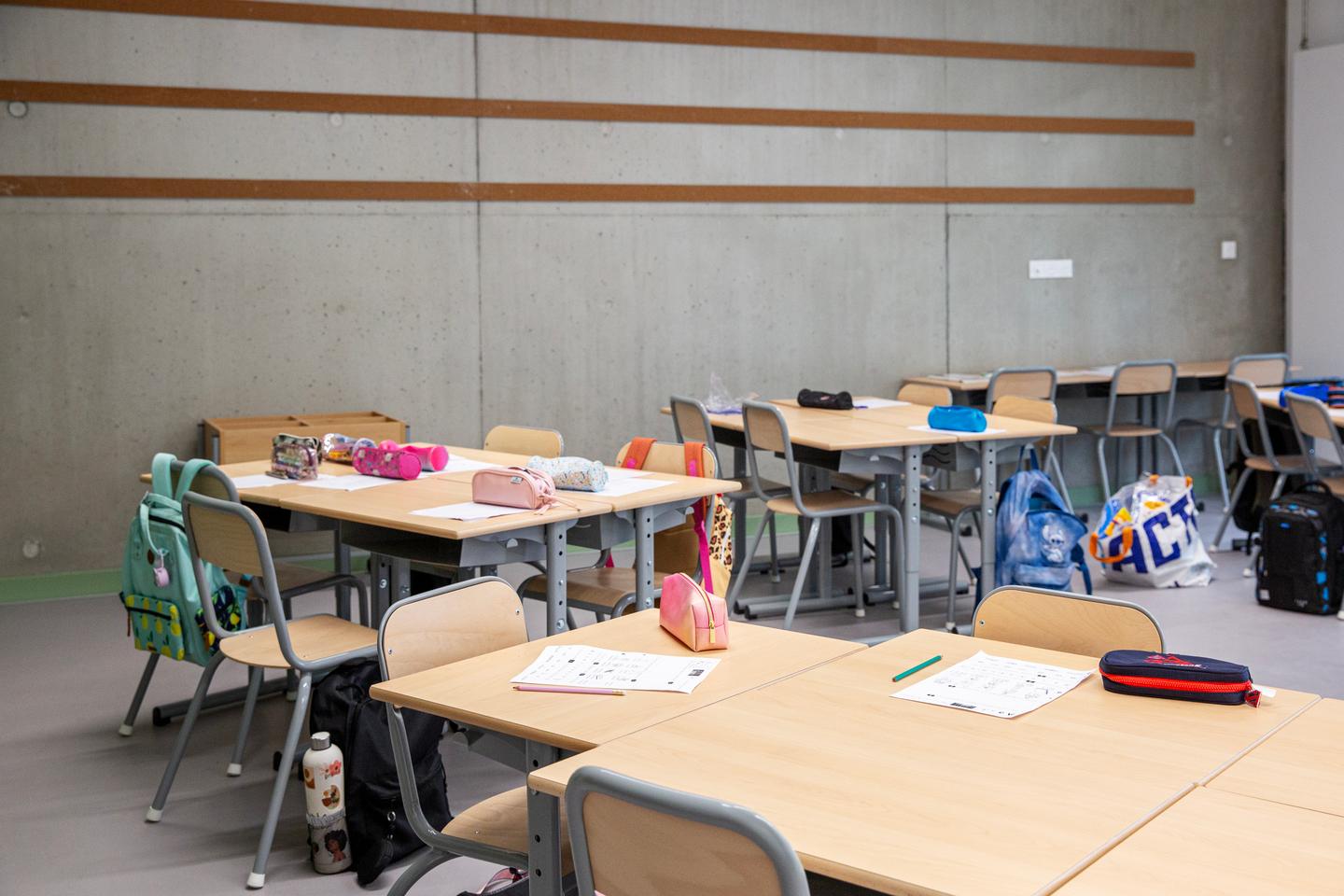 il manque l’équivalent de 2 500 enseignants dans les collèges et les lycées, selon Elisabeth Borne