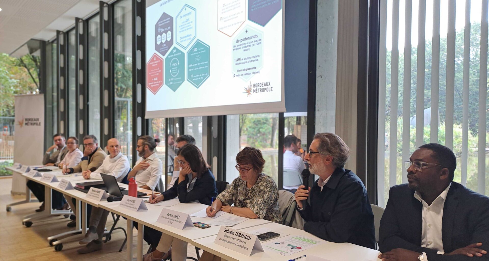 Économie circulaire : Bordeaux Métropole et sept partenaires posent les bases d'une filière