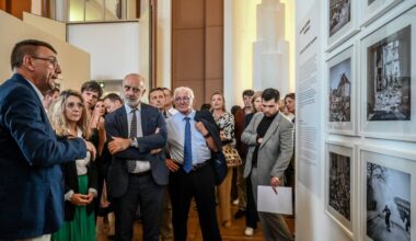 Festival Visa pour l’Image : Plus d’un siècle de guerre sous les yeux de la ministre des Anciens combattants