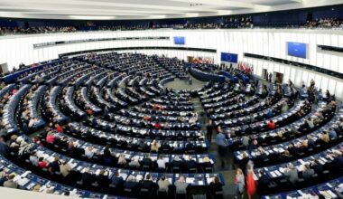 Eurobaromètre 2025 : les citoyens exigent une Union européenne plus forte et plus protectrice