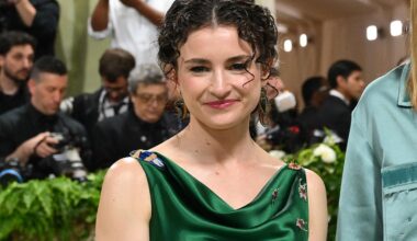 Chloe Malle succède à Anna Wintour à la tête de « Vogue » aux Etats-Unis, promettant de « façonner » le titre