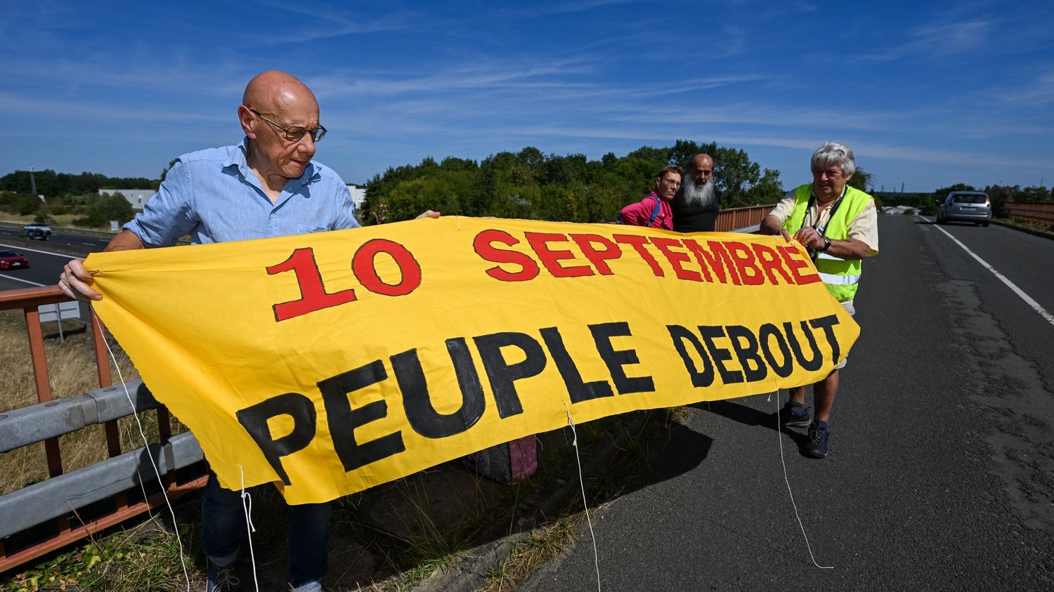 Bruno Retailleau demande aux préfets d'entraver "toute tentative de blocage des infrastructures essentielles"