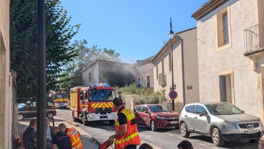 À Castries, près de Montpellier, plusieurs personnes intoxiquées après l’incendie d’une voiture dans le sous-sol d’une résidence
