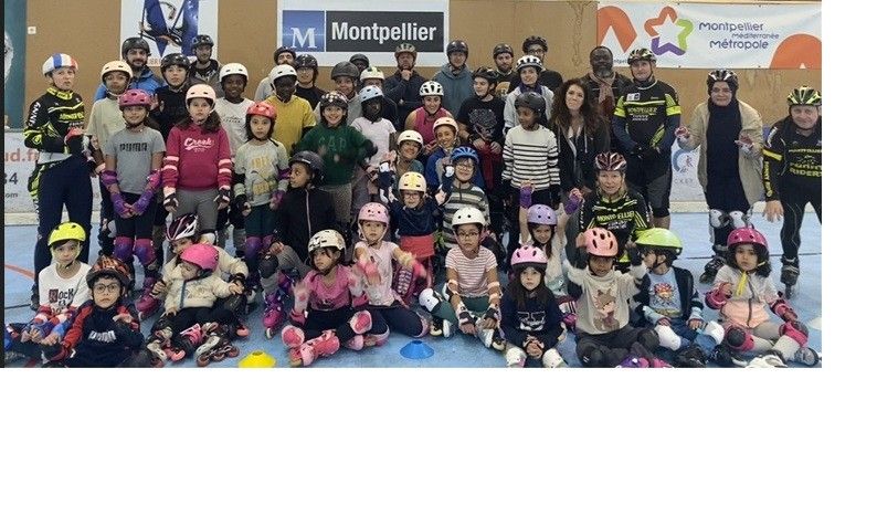 Chez les Montpellier Funny Riders, toutes les générations font du roller ensemble.