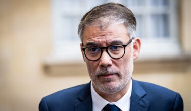 Emmanuel Macron avec un Premier ministre socialiste ? Pourquoi ce scénario est mal parti
