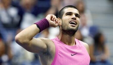 Carlos Alcaraz remporte l'US Open pour la deuxième fois de sa carrière après avoir surclassé Jannik Sinner en finale