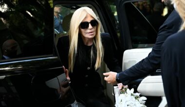 L’hommage floral (et émouvant) de Donatella Versace a Giorgio Armani
