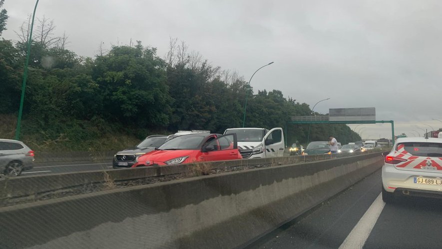 Accidents et pannes sous la pluie : gros ralentissements ce lundi sur le périphérique de Toulouse